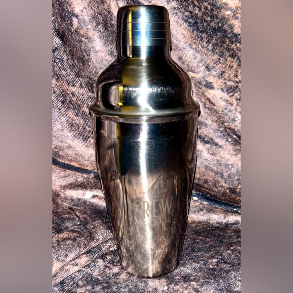 American Crew Cocktail Drink / Shaker 8" Tall With Cap (NWOT)